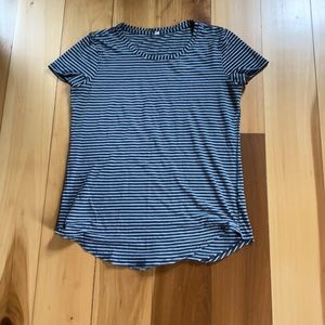 Lululemon top